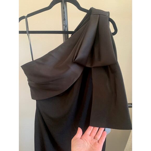 Betsy & Adam-Off Shoulder-Formal Evening Gown-Satin Finish-Black-NWT-Women's 12 - Picture 4 of 10